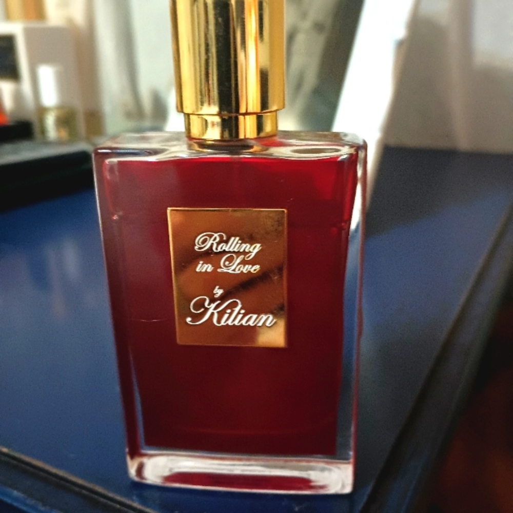 Kilian Rolling In Love 1.7 ounce Eau De Pafum